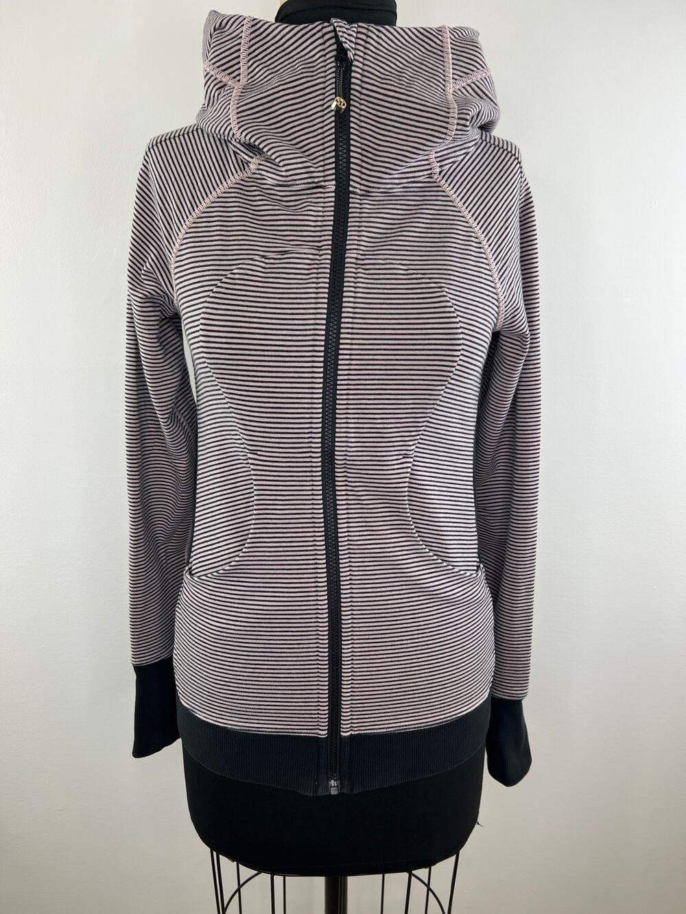 Lululemon Run Go The Distance Pink Black Stripe Front Zip LS Scuba Hoodie 6 S M